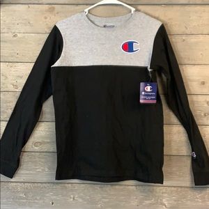 NEW WITH TAGS CHAMPION SHIRT UNISEX
